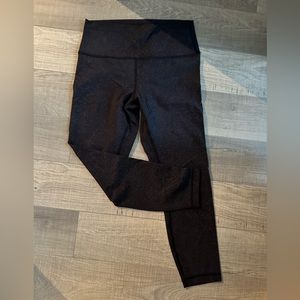 Lululemon patterned black leggings. Size 10